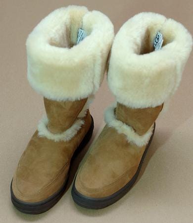 fake ugg slippers with strap